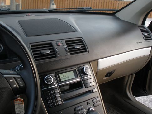 Used 2013 Volvo XC90 3.2 image 38