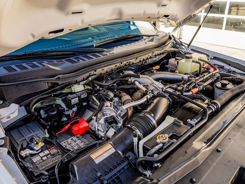 Used 2023 Ford F250 Lariat w/ Lariat Ultimate Package image 41