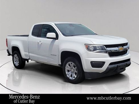 Used 2020 Chevrolet Colorado LT w/ Safety Package image 1