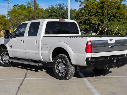 Used 2014 Ford F250 Platinum w/ FX4 Off-Road Package image 10