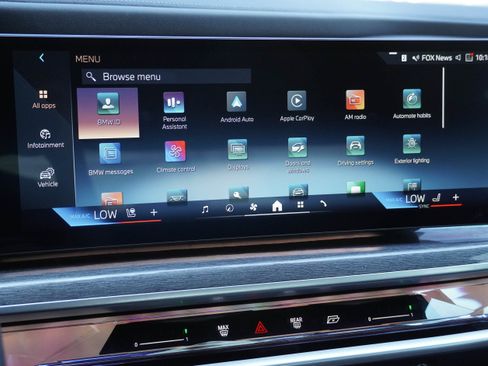 Certified 2023 BMW 740i RWD image 27
