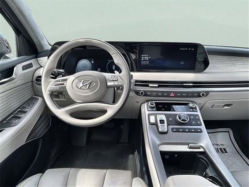 Used 2025 Hyundai Palisade Calligraphy image 13