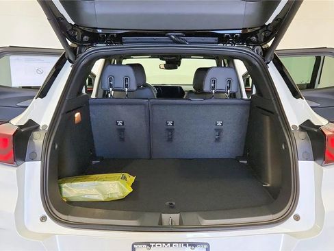 New 2026 Chevrolet TrailBlazer RS w/ Convenience Package AWD/4WD image 16