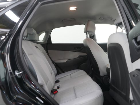 Used 2023 Hyundai Kona SEL w/ Cargo Package image 12