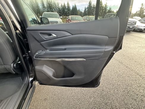 New 2026 Chevrolet Traverse LT image 14