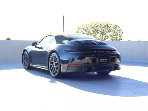 Certified 2025 Porsche 911 Carrera image 3