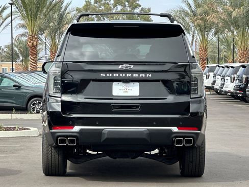 New 2026 Chevrolet Suburban High Country w/ LPO, Illumination Package image 5