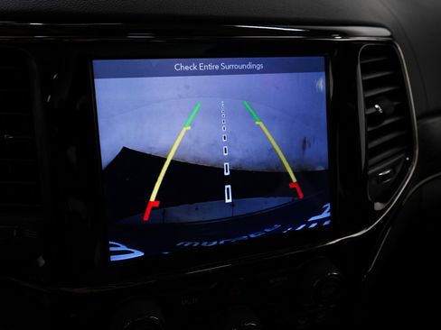 Used 2019 Jeep Grand Cherokee High Altitude AWD/4WD image 22