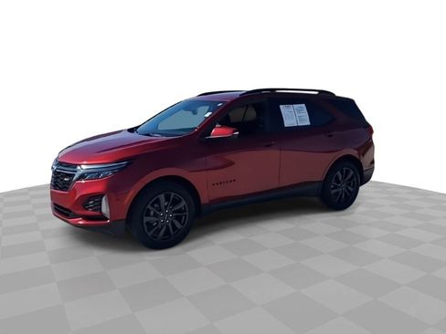 Certified 2023 Chevrolet Equinox RS w/ RS Leather Package image 3