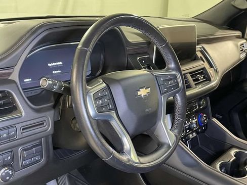 Used 2022 Chevrolet Tahoe LT w/ LT Signature Package AWD/4WD image 4