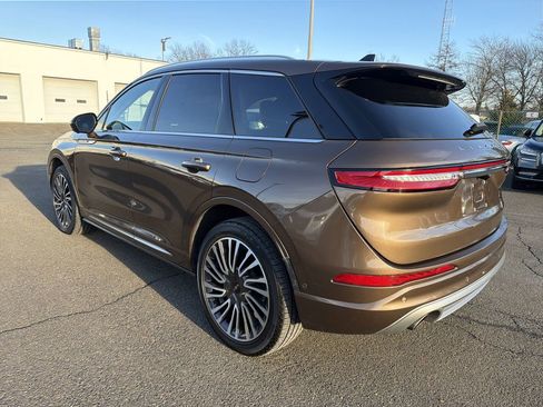 Certified 2022 Lincoln Corsair Reserve w/ Equipment Group 201A image 3