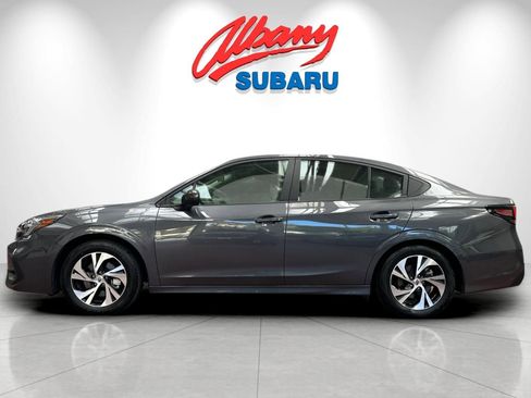 Used 2025 Subaru Legacy Premium AWD/4WD image 8