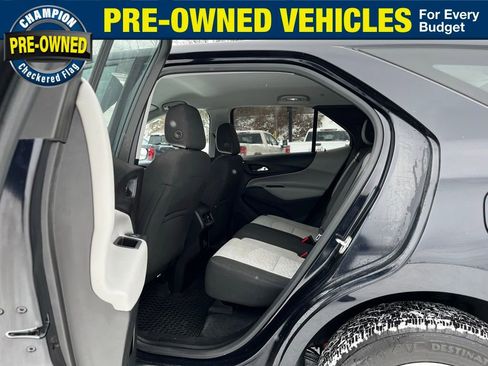 Used 2020 Chevrolet Equinox LS image 27