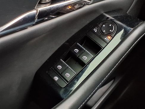 Used 2023 MAZDA CX-30 AWD 2.5 S w/ Preferred Package image 19