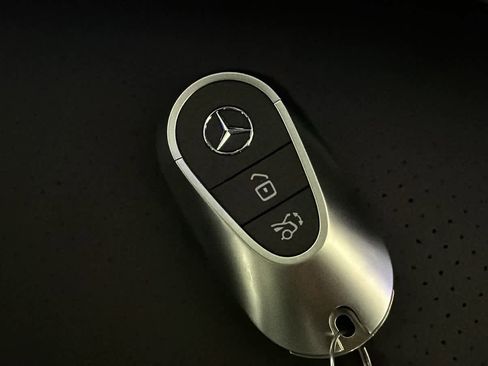 New 2026 Mercedes-Benz GLC 300 GLC 300 image 37