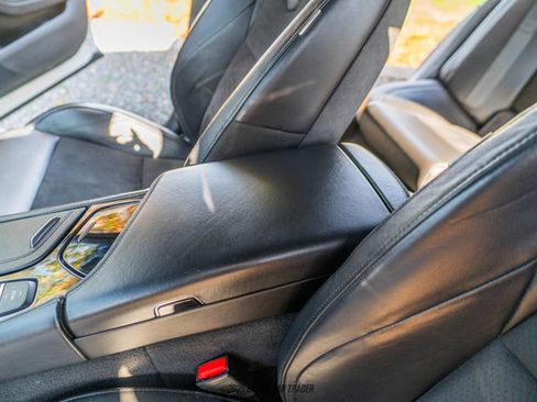 Used 2018 Cadillac CTS V w/ Luxury Package image 39