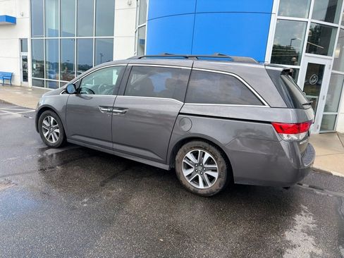 Used 2014 Honda Odyssey Touring Elite image 8