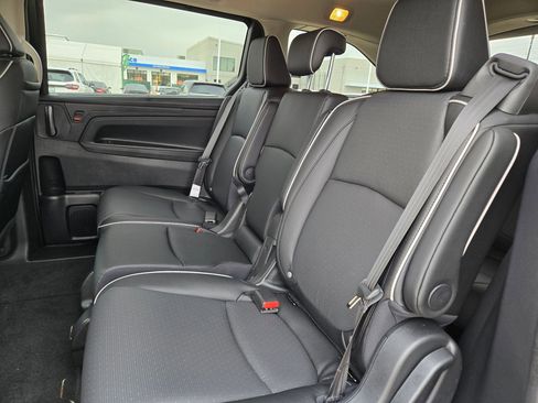 New 2026 Honda Odyssey Elite image 18