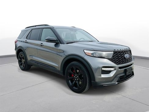 Used 2023 Ford Explorer ST w/ Equipment Group 401A image 2