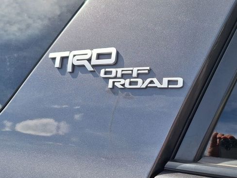 Used 2022 Toyota 4Runner TRD Off-Road Premium AWD/4WD image 27