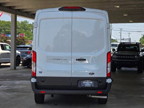 New 2025 Ford Transit 250 Base w/ HVAC Trade Package image 22