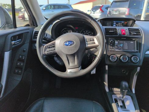 Used 2014 Subaru Forester 2.5i Touring AWD/4WD image 14