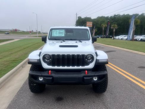 New 2026 Jeep Gladiator Mojave AWD/4WD image 11