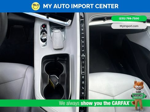 Used 2023 Chevrolet Corvette Stingray Preferred Conv w/ Z51 Performance Package RWD image 32
