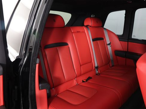 New 2026 Rolls-Royce Cullinan image 36