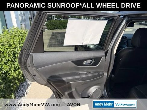 Used 2019 Nissan Rogue SL w/ Premium Package AWD/4WD image 22