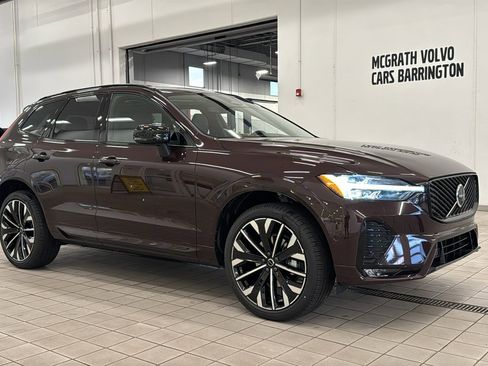 New 2026 Volvo XC60 B5 Ultra w/ Protection Package Premier AWD/4WD image 3