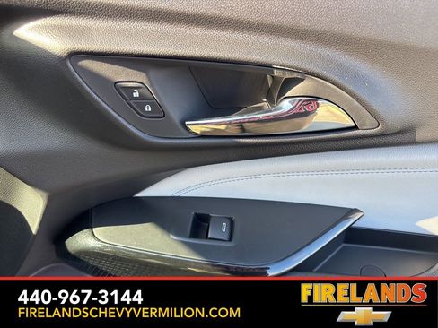 New 2026 Chevrolet Trax LT w/ Midnight Edition image 24