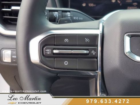 Used 2026 GMC Terrain Elevation w/ Elevation Premium Package FWD image 23