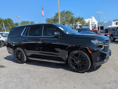 Used 2021 Chevrolet Tahoe LT RWD image 2