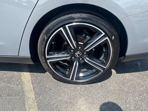 Certified 2025 Honda Accord Sport image 13