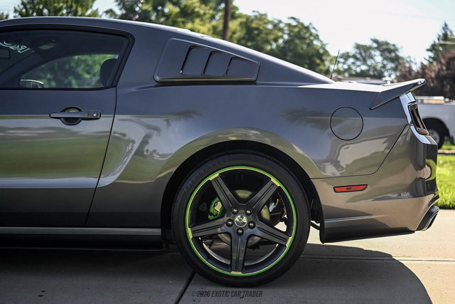 Used 2014 Ford Mustang GT Premium w/ GT Track Package RWD image 5