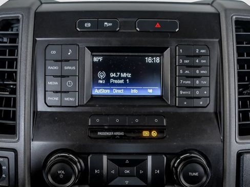 Used 2018 Ford F250 XL w/ STX Appearance Package AWD/4WD image 24