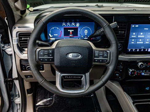 Used 2026 Ford F450 Platinum w/ Platinum Plus Package image 19
