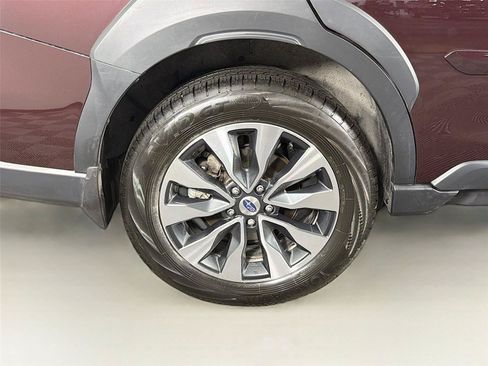 Used 2024 Subaru Outback Limited AWD/4WD image 35