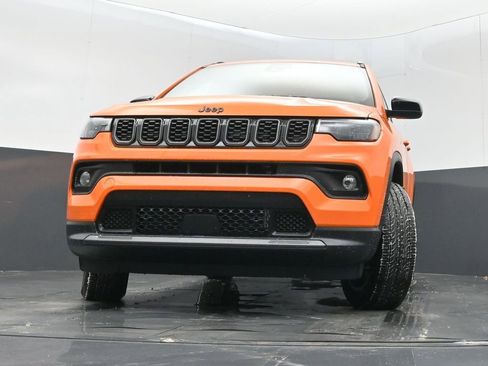 New 2026 Jeep Compass Latitude image 30