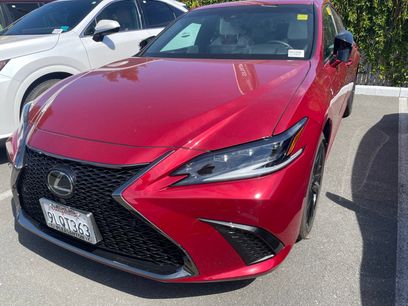 Used 2024 Lexus ES 300h F Sport w/ Accessory Package (Z2)