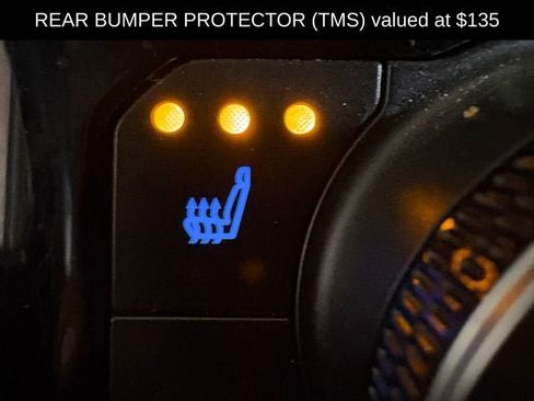 Used 2020 Toyota Highlander XLE image 7