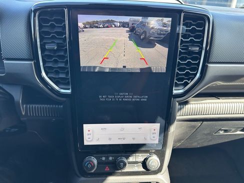 New 2025 Ford Ranger XLT w/ Equipment Group 301A High image 17