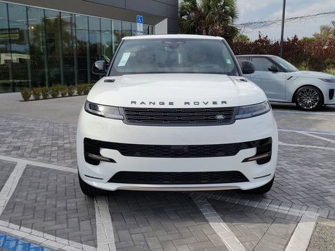 New 2026 Land Rover Range Rover Sport Dynamic SE image 8