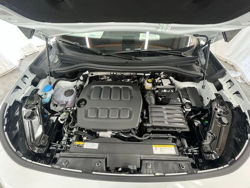 New 2026 Volkswagen Tiguan SE image 28