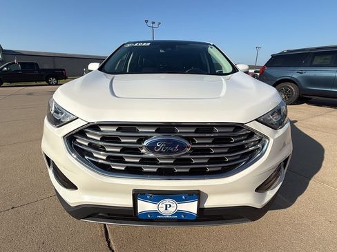 Used 2022 Ford Edge SEL w/ Convenience Package AWD/4WD image 2