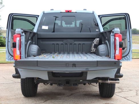 New 2026 Ford F350 Platinum w/ Platinum Plus Package image 36