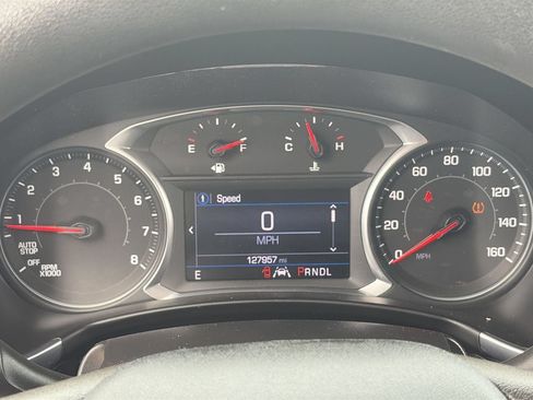 Used 2020 Chevrolet Equinox LT FWD image 29