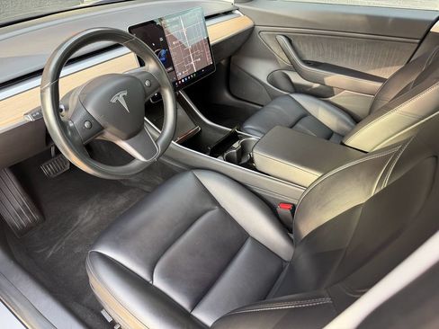 Used 2018 Tesla Model 3 Performance AWD/4WD image 18