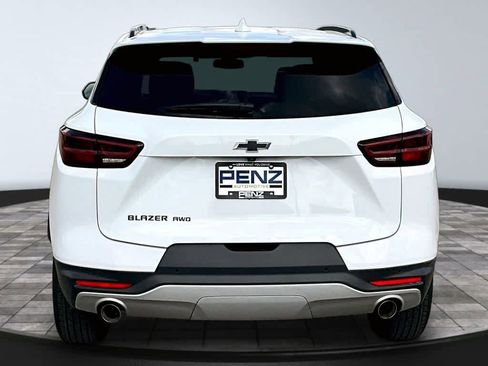 Used 2024 Chevrolet Blazer LT w/ Convenience Package AWD/4WD image 6